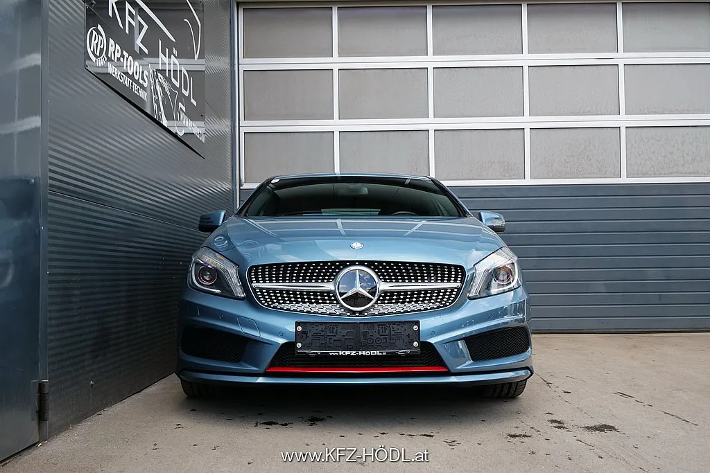Mercedes-Benz A 250 BlueEfficiency Sport Edition Aut. Image 3