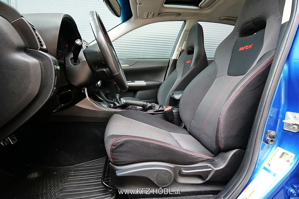 Subaru Impreza WRX Image 10