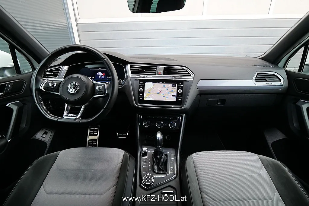 Volkswagen Tiguan 2,0 TDI SCR 4Motion Highline DSG*R-line* Image 9