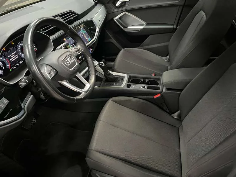 Audi Q3 Q3 35 TFSI S tronic advanced Image 10