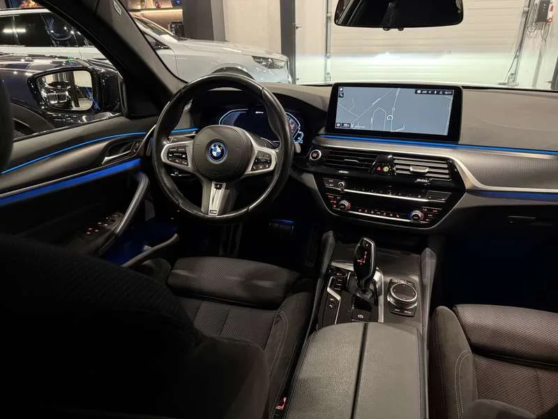 BMW 530 Hybride,M-Pack, Adap cruise,LED, Camera,Priv Glass Image 4