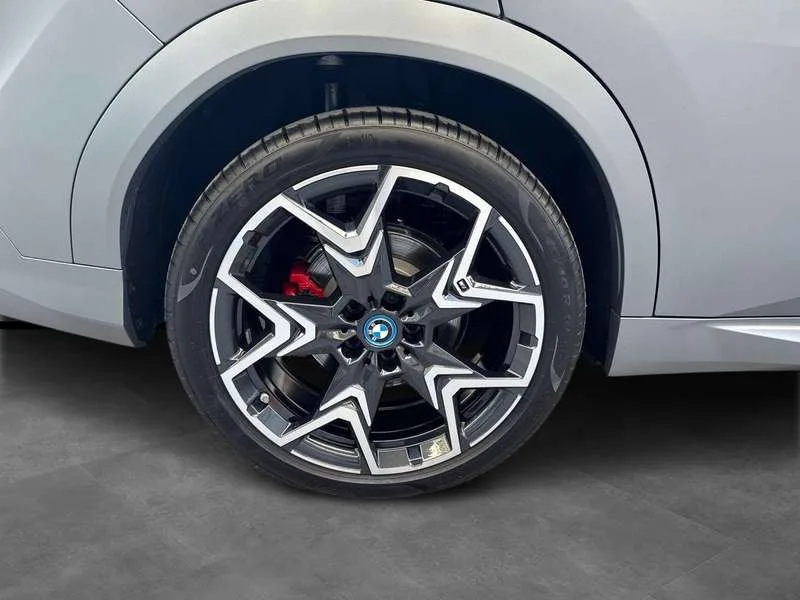 BMW iX2 M-Sport Pro,Panodak,Elektr zetels,Memory,360°cam Image 5