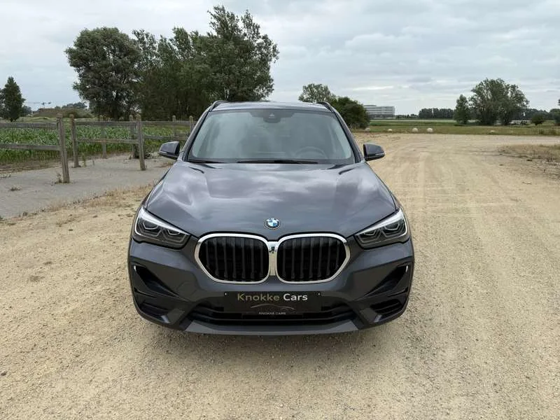 BMW X1 Hybride,pano open dak,head-up,trekhaak,navigatie Image 3