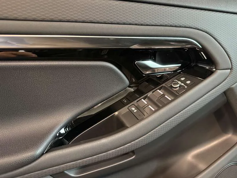 Land Rover Range Rover Evoque P300e R-DYNAMIC S,Apple carplay,Leder,Elektr stoel Image 15