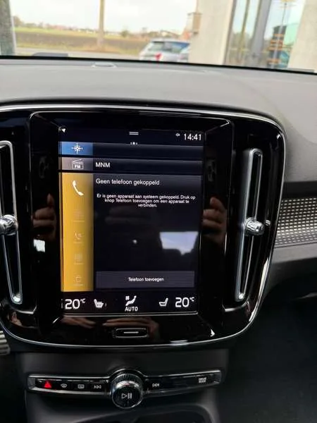 Volvo XC40 T5 Hybrid, R-Design,Camera,Leder Int,Elekt koffer Image 11