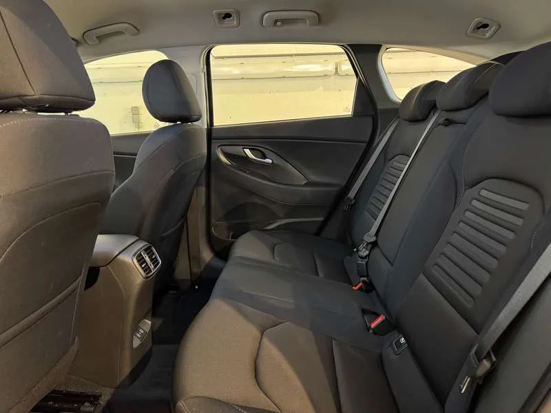 Hyundai i30 Wagon 1.0i Automaat - Keyless/Carplay/ActCruise/ Image 14