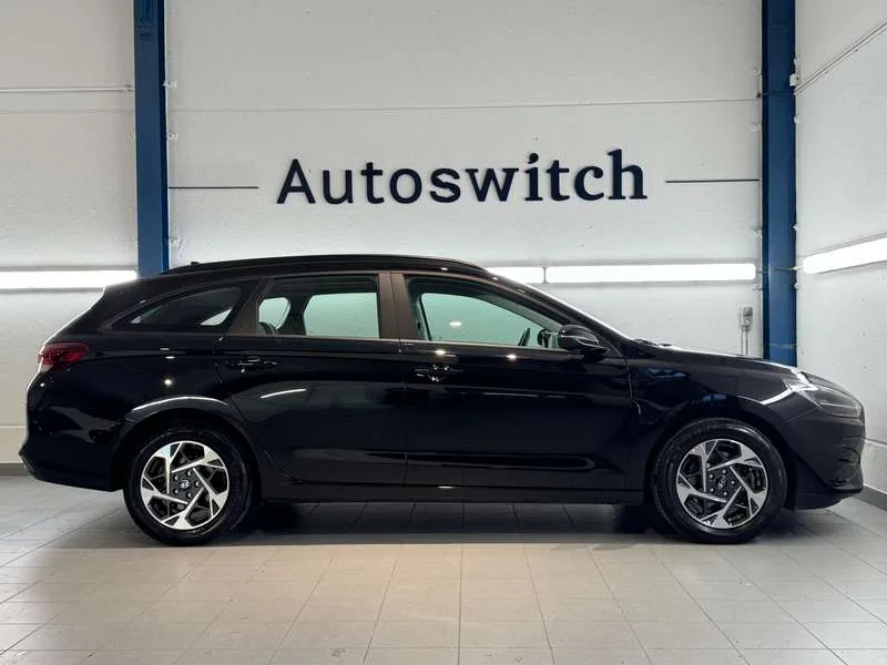 Hyundai i30 Wagon 1.0i Automaat - Keyless/Carplay/ActCruise/ Image 5