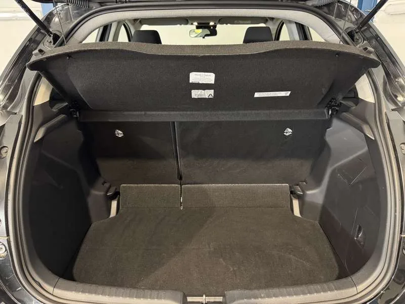 Toyota Yaris 1.5 Hybrid Automaat - VerwZetels+stuur/ActCruise/ Image 15