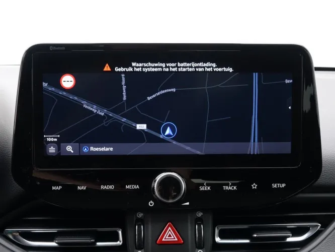 Hyundai i30 1.0i 120 5D MHEV Techno Plus + GPS + Camera + Bi LED + ALU17 Image 10