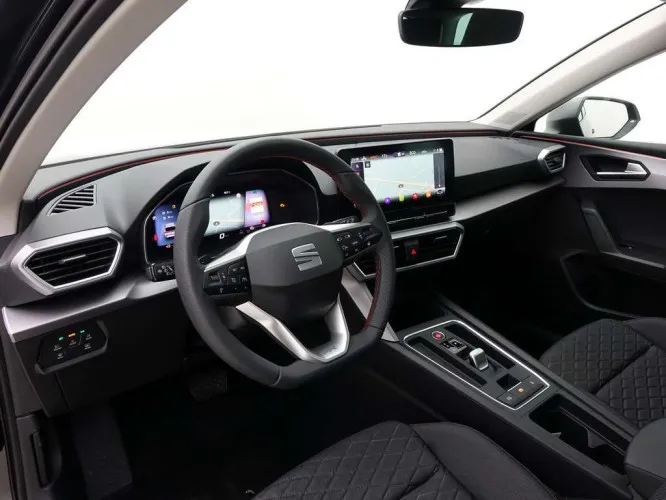 Seat Leon 1.4 e-HYBRID 204 Break FR + GPS + Pano + XL Pack + Full LED + ALU18 Image 10