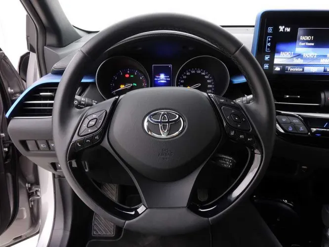Toyota C-HR 1.2 Turbo 116 4WD CVT C-Ult Image 10