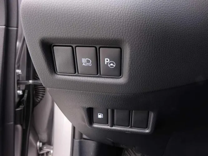 Toyota C-HR 1.2 Turbo 116 4WD CVT C-Ult Image 9