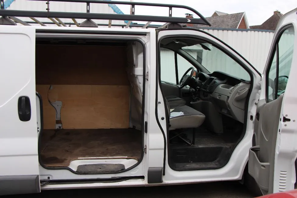 Opel Vivaro 2.0 Cdti EU5 Trekhaak Dakdrager Airco Image 10