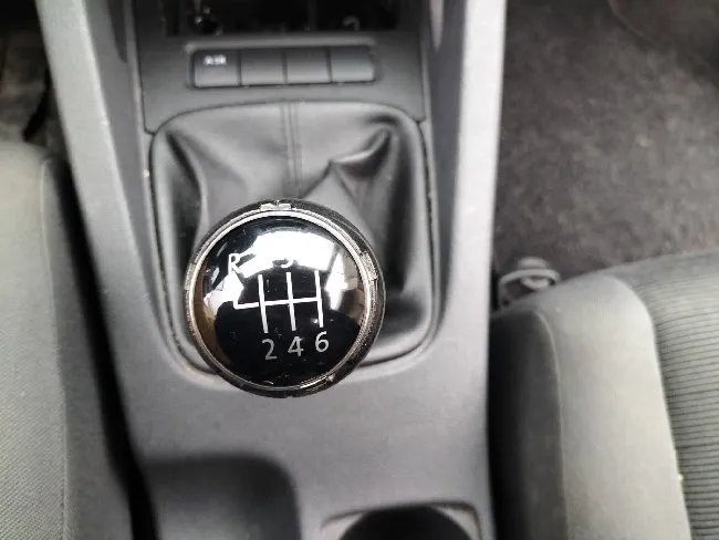 Volkswagen Golf  Image 10