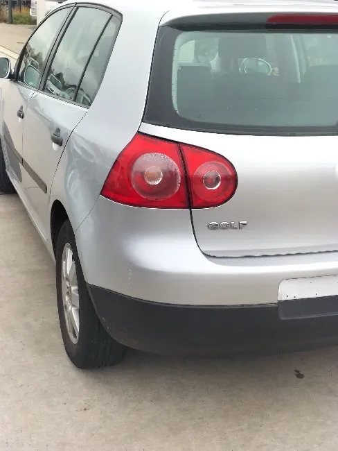 Volkswagen Golf  Image 3