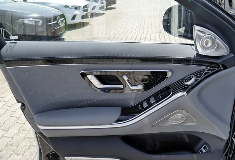 Mercedes-Benz S680 Maybach =NEW= Luxury/Panorama Гаранция Image 4