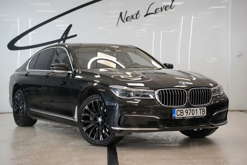 BMW 730 d xDrive Exclusive Executive Drive Pro Image 3