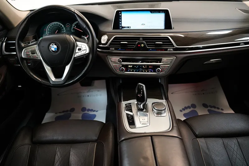 BMW 730 d xDrive Exclusive Executive Drive Pro Image 7