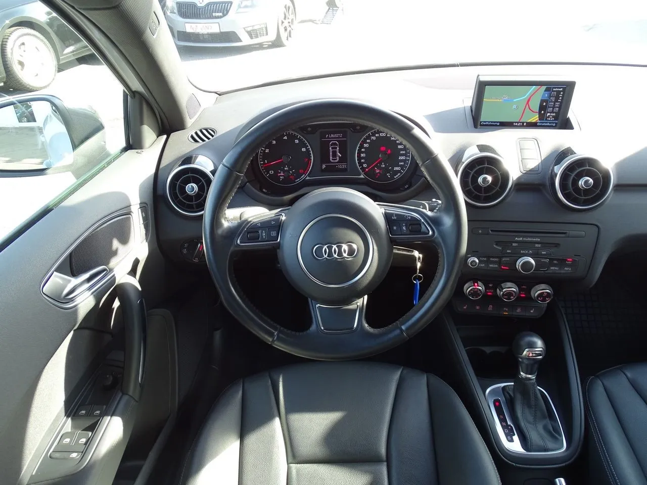 Audi A1 Sportback 1.4 TFSI S line...  Image 9