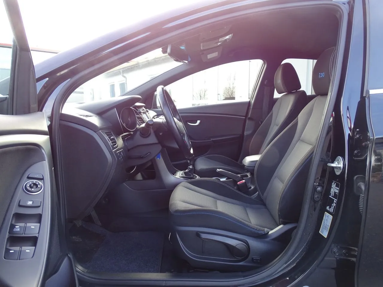 Hyundai i30 1.6 GDI Passion...  Image 9