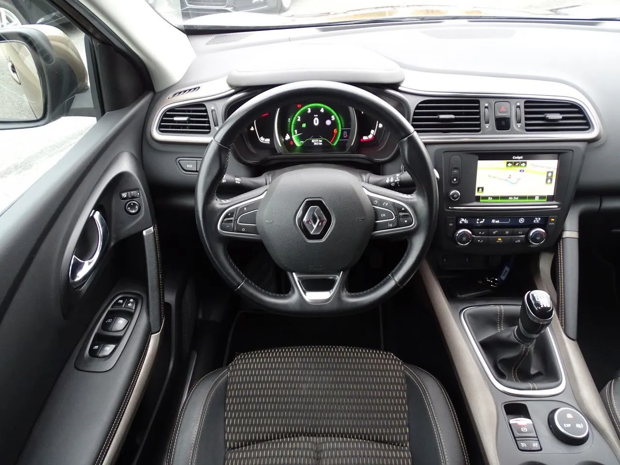 Renault Kadjar 1.2 TCe 130 XMOD...  Image 9