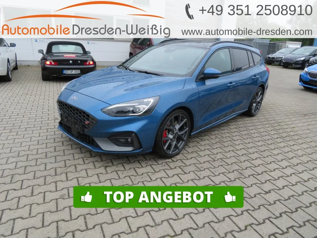 Ford Focus TURNIER 2.3 ST*STYLING PAKET*PERFORMANCE* Image 2