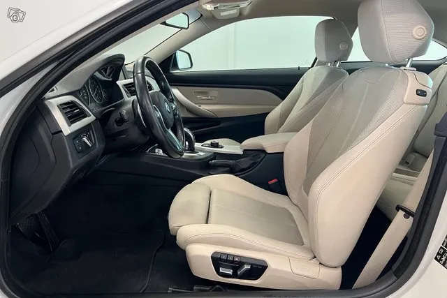 BMW 428 428 F32 Coupe 428i A xDrive Business *Urheilu ist. / Sähkö.säät.ist. / M Sport ratti / Suomi-auto* Image 9