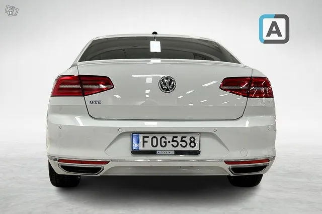 Volkswagen Passat Sedan GTE Plug-In Hybrid 160 kW (218 hv) DSG-automaatti - Autohuumakorko 1,99%+kulut - Image 4