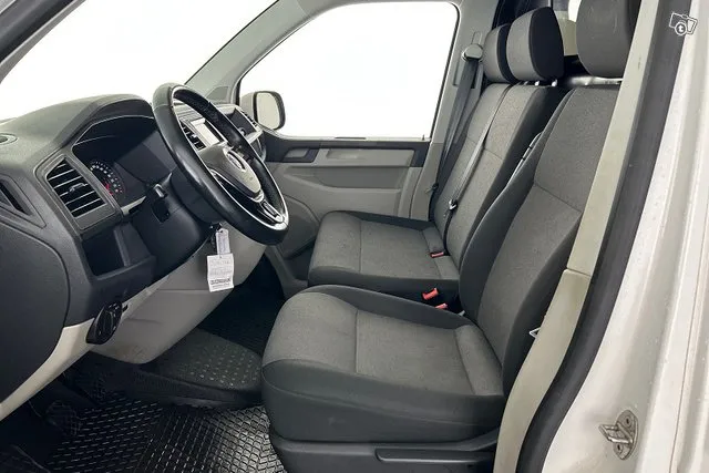 Volkswagen Transporter umpipakettiauto Pitkä 2,0 TDI 84 kW 3000kg PRO+ *Alv-vähennyskelpoinen / Lisälämmitin / Vetokoukku / Cruise / Peruutustutka* - Autohuumakorko 1,99%+kulut - Image 9