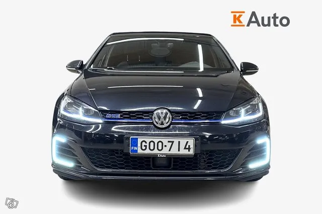Volkswagen Golf GTE Plug-In Hybrid 150 kW (204 hv) DSG * ACC / Vetokoukku / Peruutuskamera / LED-ajovalot * Image 4
