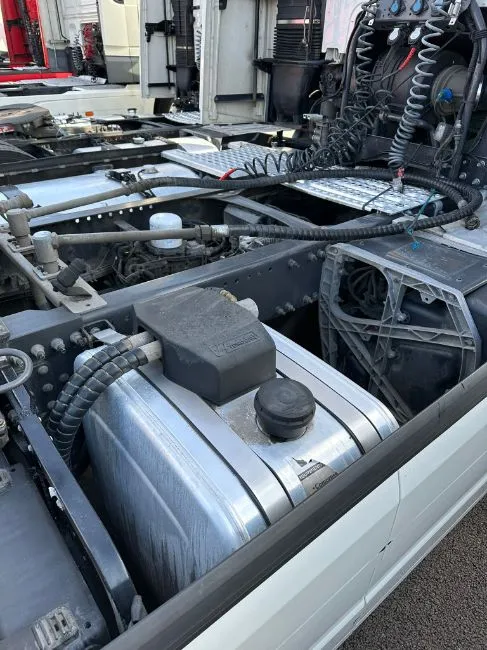 Volvo FH500 Retarder Image 5