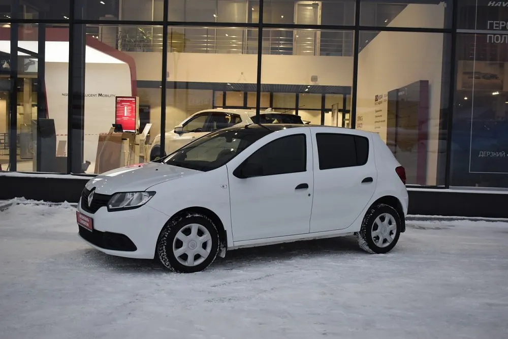 Renault Sandero  Image 1