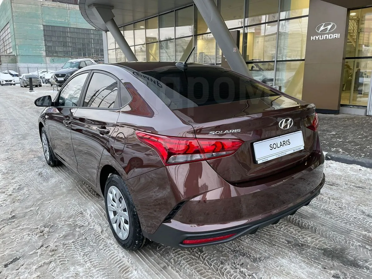 Hyundai Solaris  Image 2