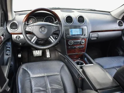 Mercedes-Benz GL-Class 