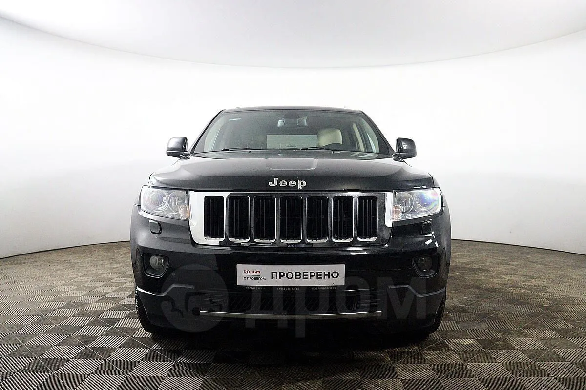 Jeep Grand  Image 2