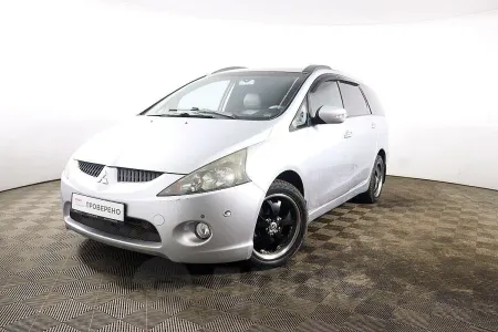 Mitsubishi Grandis 