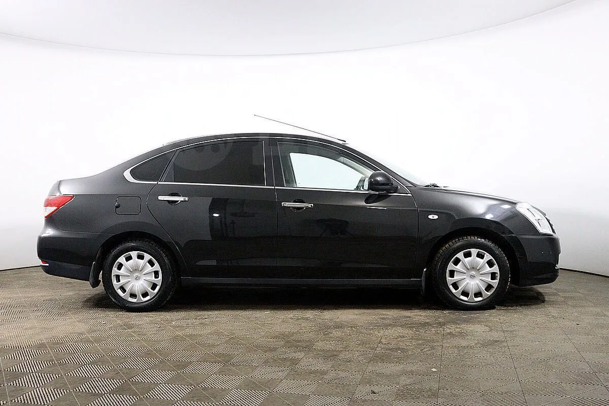 Nissan Almera  Image 4