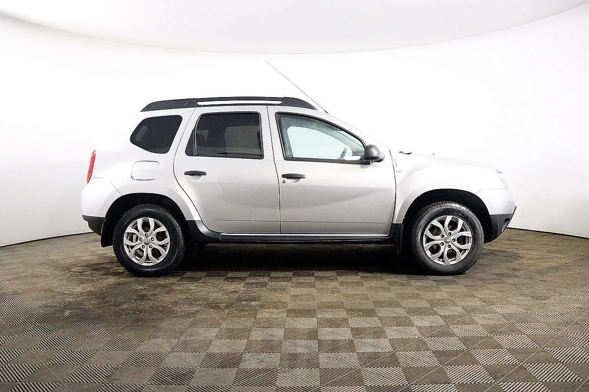 Renault Duster  Image 4