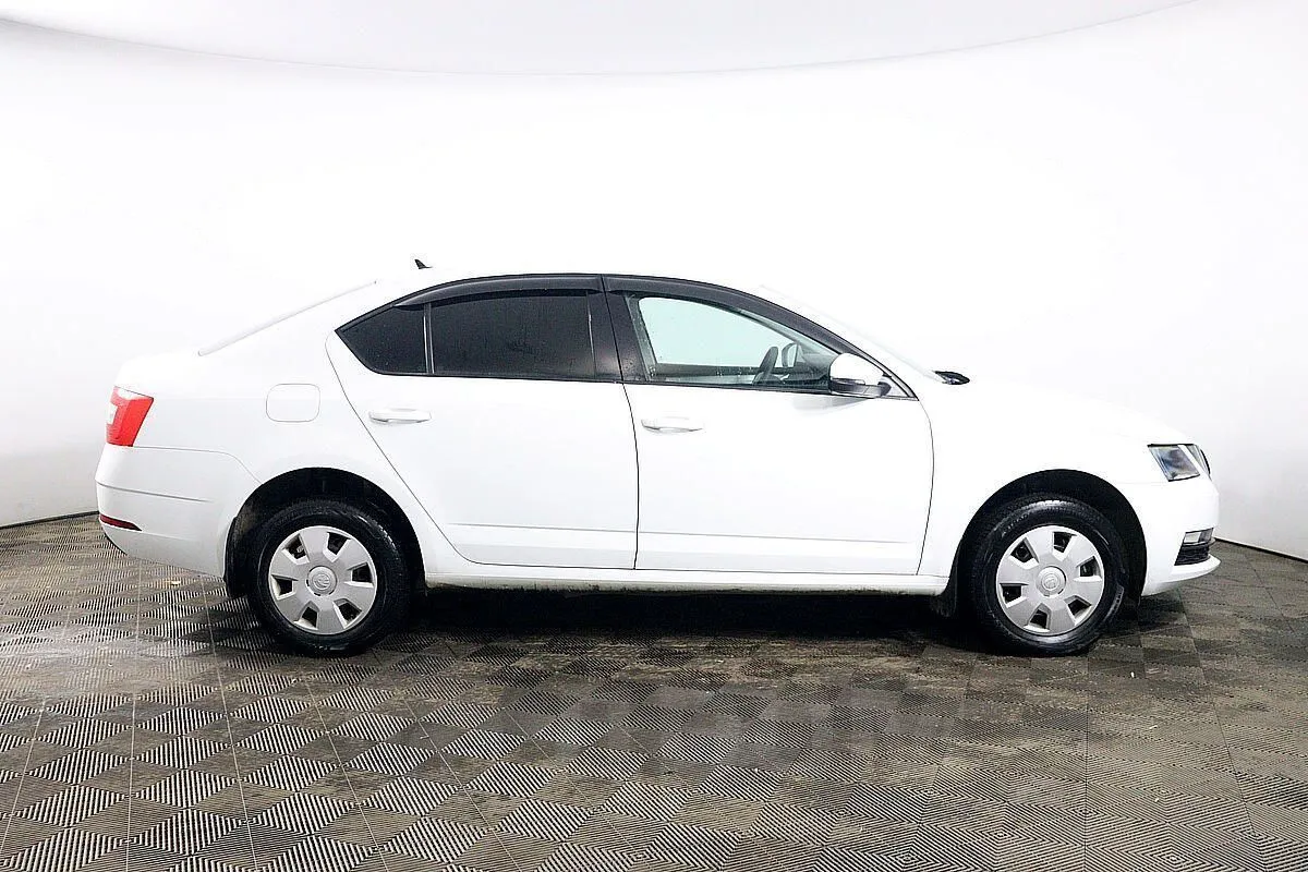 Skoda Octavia  Image 4