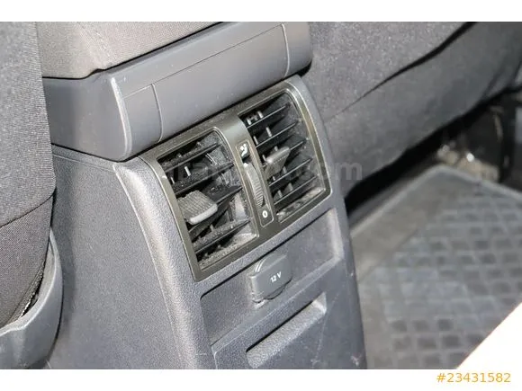 Volkswagen Caddy 2.0 TDI Comfortline Image 9