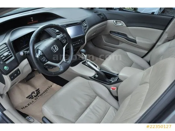 Honda Civic 1.6 i-VTEC Executive Image 10