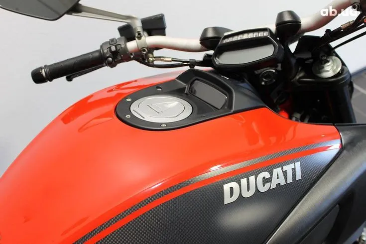Ducati Diavel  Image 2