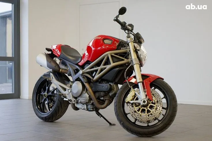 Ducati Monster  Modal Image 1