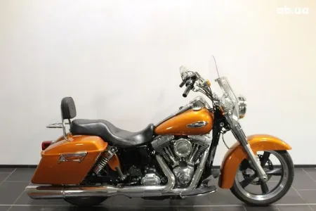 Harley-Davidson FLD 